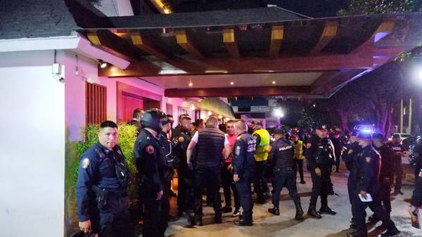 Hombre dispara contra su esposa dentro de restaurante en la colonia Del Valle  