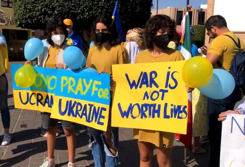 Marchan ucranianos en León