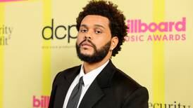 “Esto me está matando”, The Weeknd cancela concierto tras perder la voz