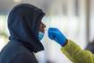Descubren 12 casos de nueva variante de coronavirus en el sur de Francia