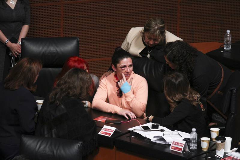 Ana Gabriela Guevara, regreso este martes a la sesión extraordinaria en el Senado de la República