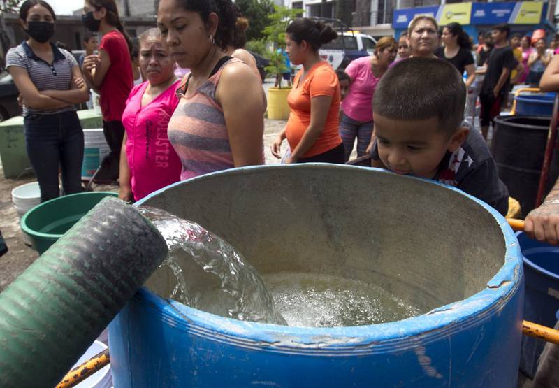 Nuevo León. Fuga en la Presa El Cuchillo deja sin agua al 50% de la  población