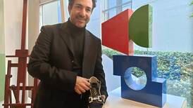 Calzia nombra al diseñador mexicano Alejandro Carlín nuevo embajador del yute