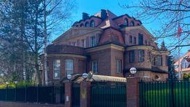 Rusia cierra embajada más antigua del mundo en Alemania