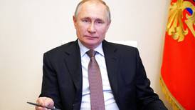 Vladimir Putin promulga ley que le permite gobernar hasta 2036