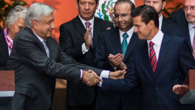 “Hablamos en dos o tres ocasiones”: AMLO confirma llamada con Peña Nieto