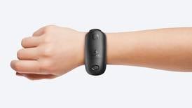 HTC presenta VIVE Wrist Tracker su rastreador de muñeca 