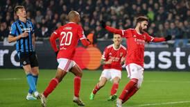 Benfica pone pie y medio en cuartos de final tras vencer a domicilio al Brujas