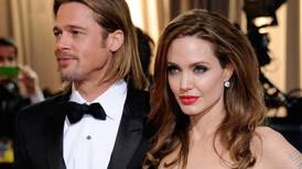Hijo de Angelina Jolie y Brad Pitt explota contra el actor y lo acusa de hacer sus vidas un infierno