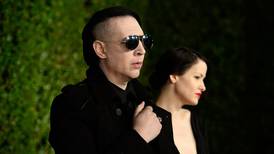 Marilyn Manson y Esmé Bianco llegan a un acuerdo que resuelve la demanda federal por abuso sexual