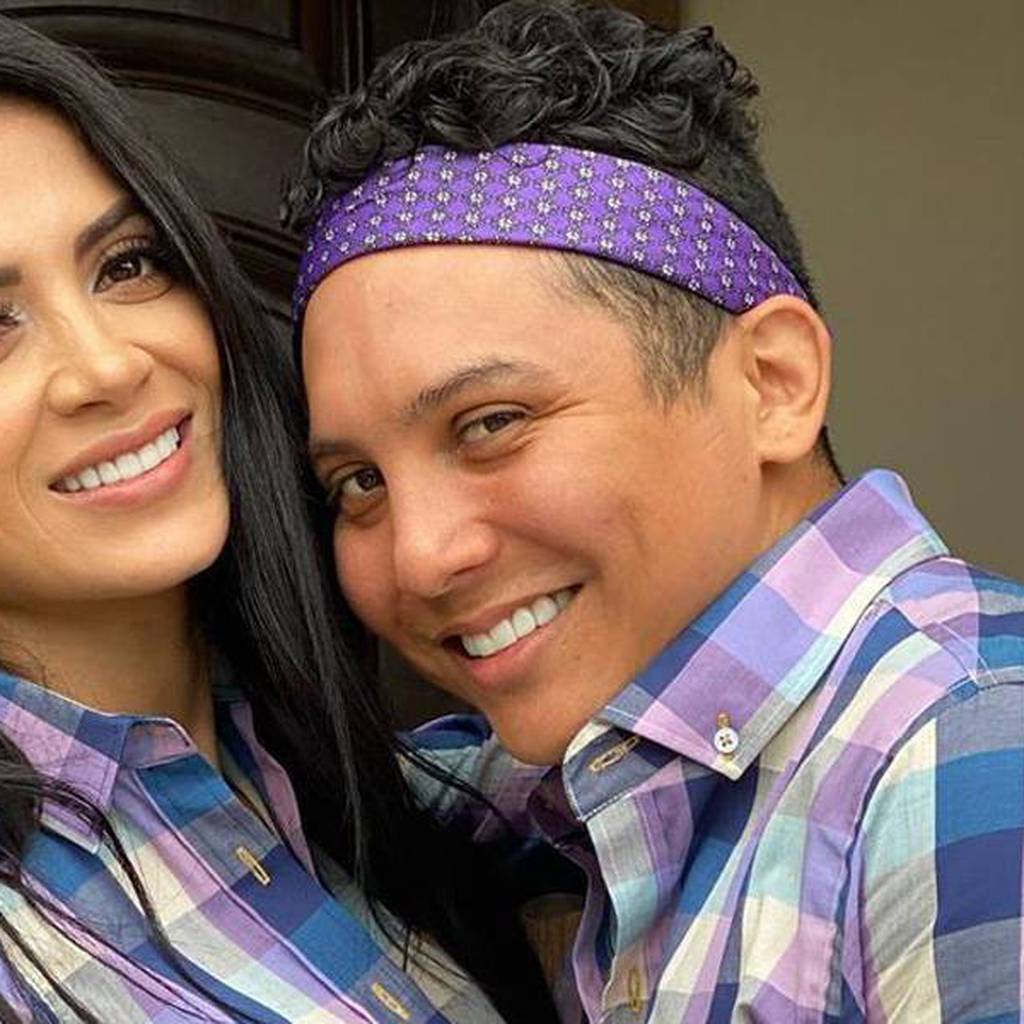 Kimberly Flores comparte foto con su primer hijo de 14 años y está más  grande que ella