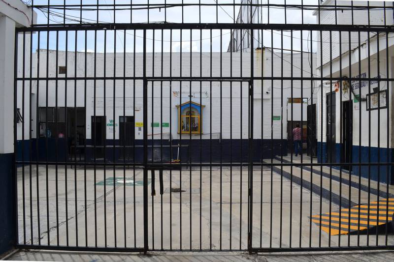 Suman 40 presos fallecidos por Covid en los penales del estado