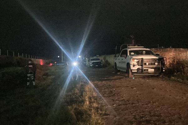 Asesinan a cinco universitarios y abandonan sus restos dentro de auto en Celaya, Guanajuato 