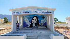 Homenajean con un mural a Debanhi Escobar en su capilla en Escobedo, Nuevo León