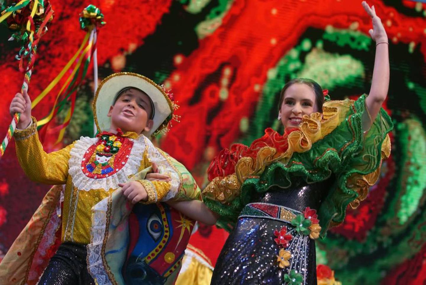 Coronación de los Reyes del Carnaval de los Niños.