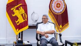 El expresidente de Sri Lanka volverá en noviembre al país tras su paso por Tailandia