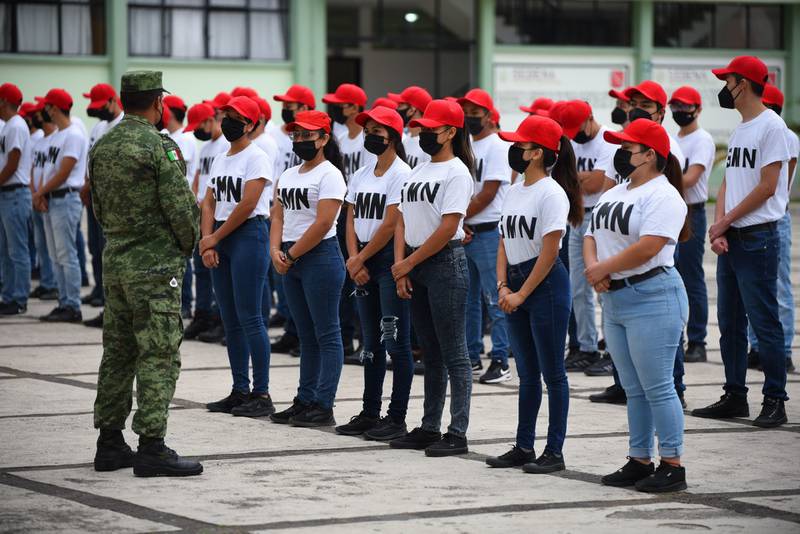 Hackeo Sedena: ejército aprobó servicio militar obligatorio para mujeres