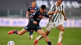 Juventus corta racha del Napoli en partido pendiente