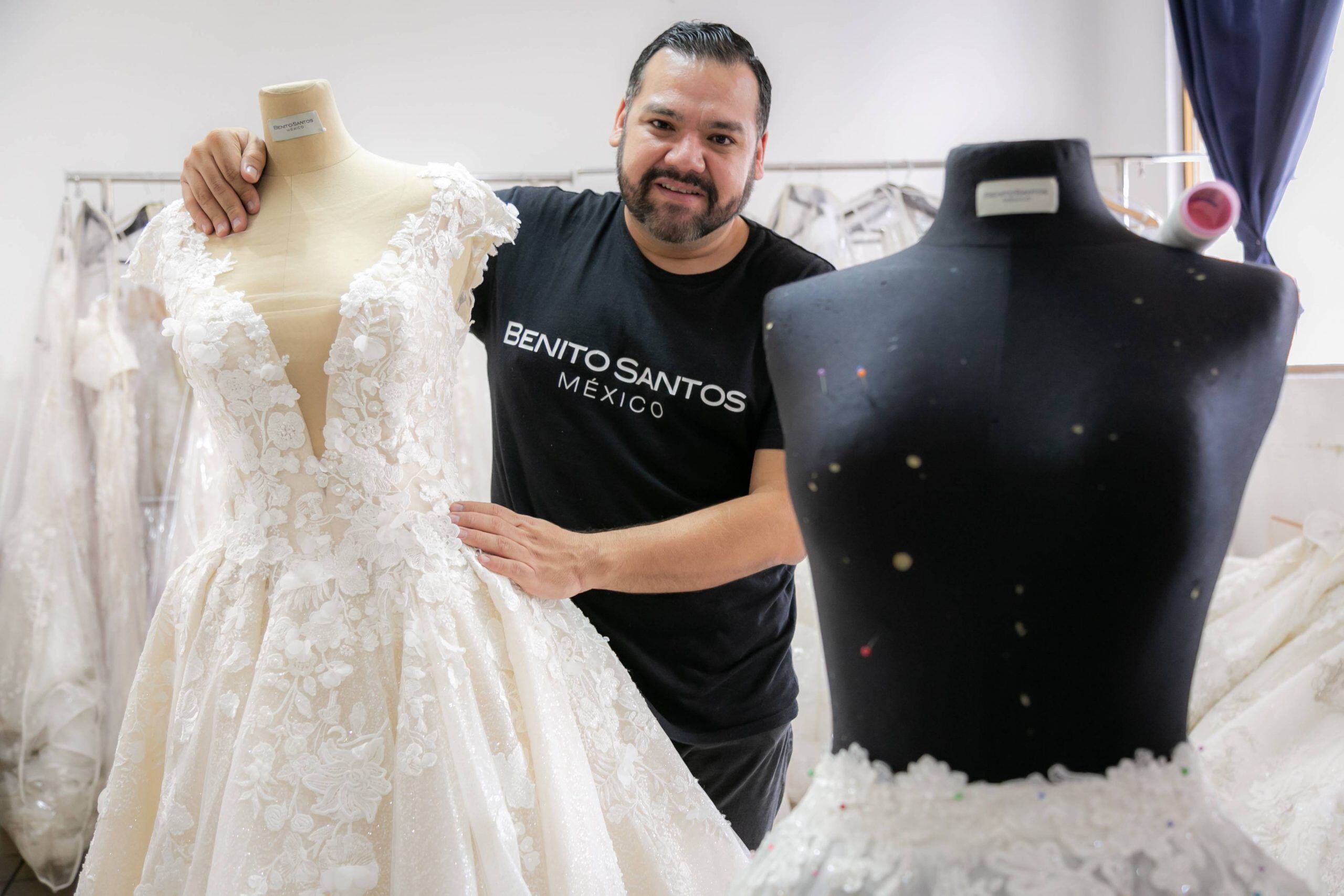 Benito Santos los vestidos de novias una historia de