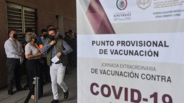 Inai se opone a reserva de contratos de vacunas, pero acata resolución de la SCJN