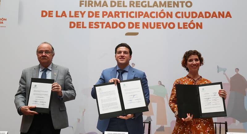 Javier Navarro, secretario general de Gobierno; Samuel García, gobernador de Nuevo León y Ximena Peredo, titular de la secretaría de Participación Ciudadana.