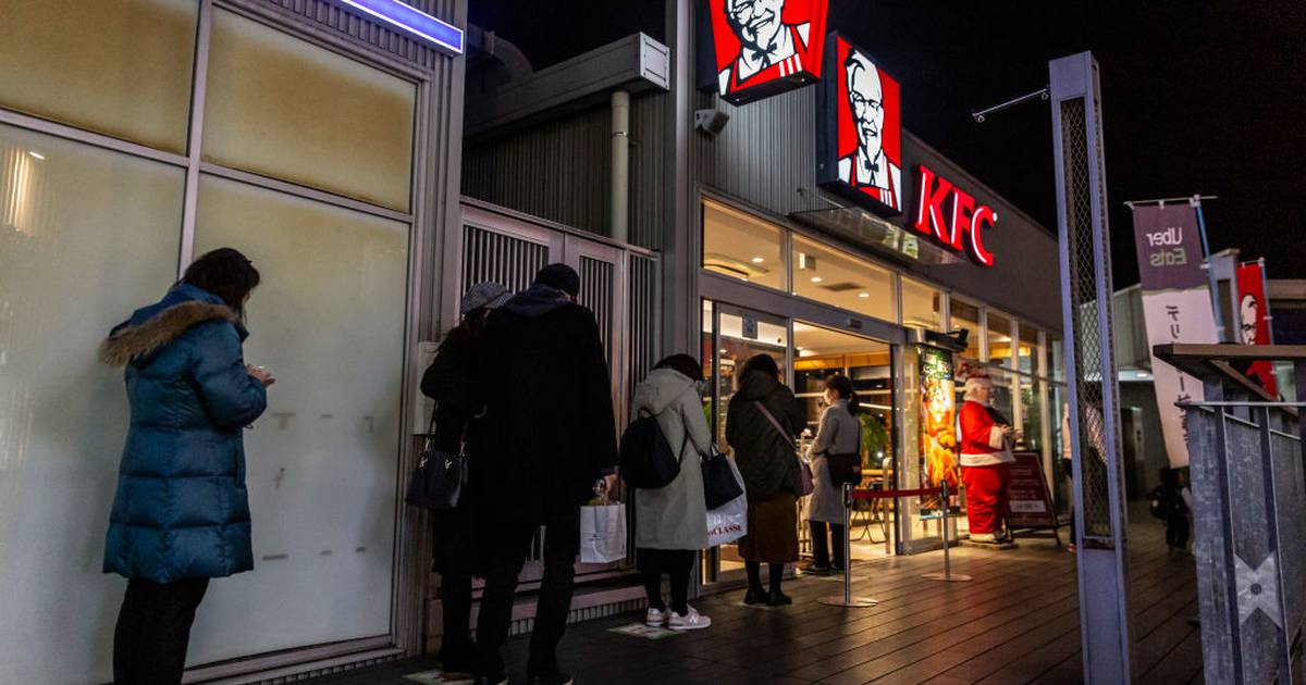 The tradition in Japan is to eat KFC fried chicken at Christmas, here’s why