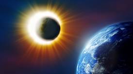 Eclipse solar: Prepárate para observarlo, horarios y consejos para proteger tus ojos y mascotas