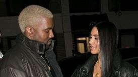 Kim Kardashian y Kanye West juntos en el desfile homenaje a Virgil Abloh