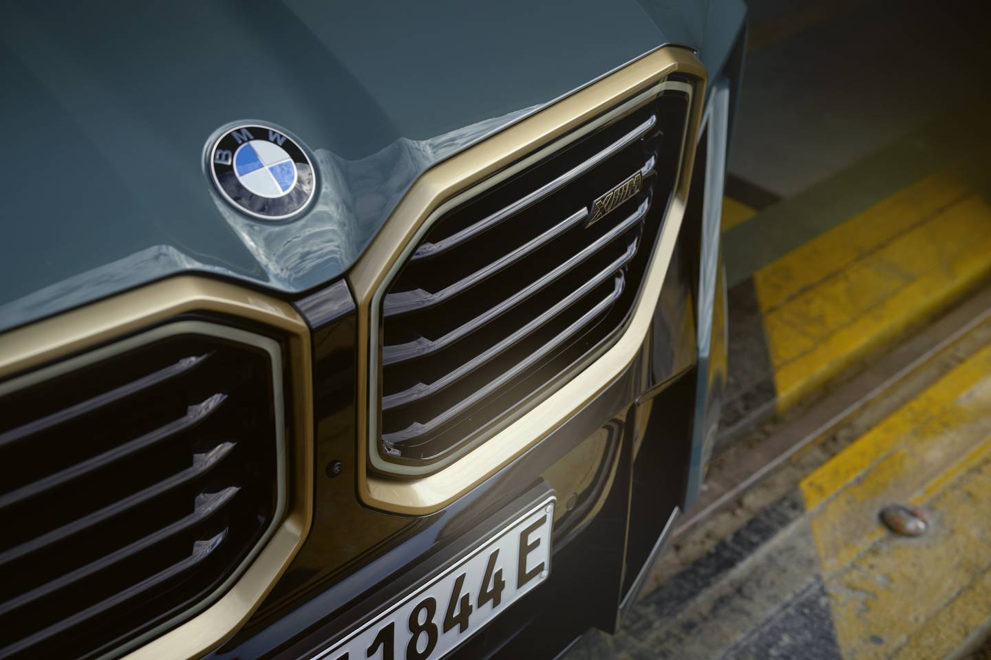 BMW XM, el primer automóvil eléctrico de la división de rendimiento M