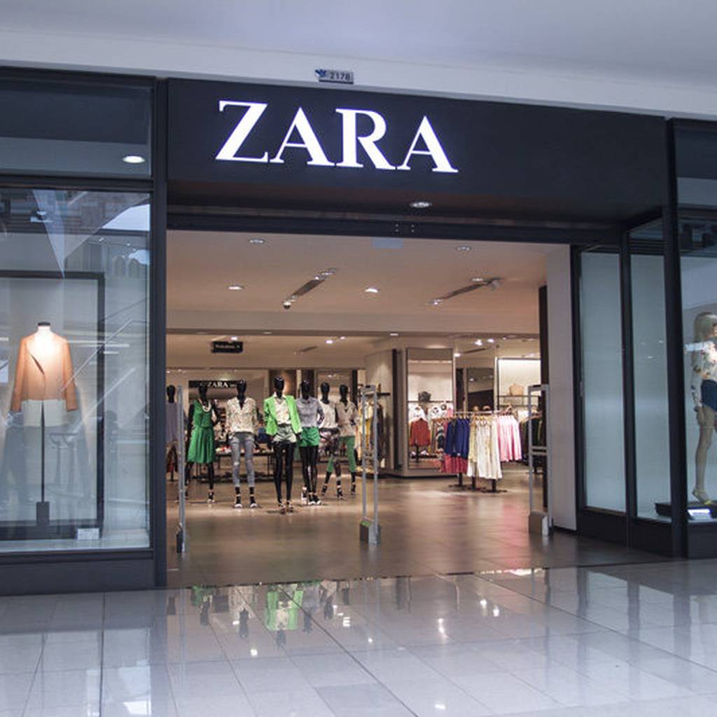 Zara: Tienda de ropa comenzará a cobrar por hacer devoluciones de