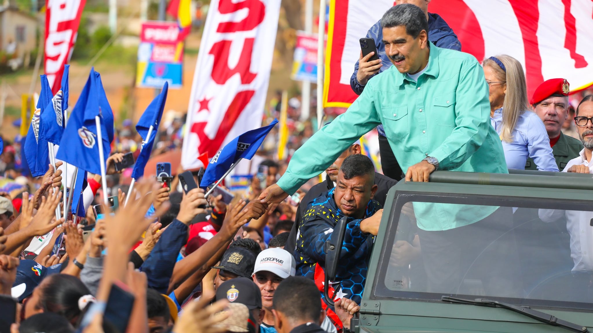 El presidente Nicolás Maduro elevó el tono contra Donald Trump, a quien acusó de promover una agenda colonialista