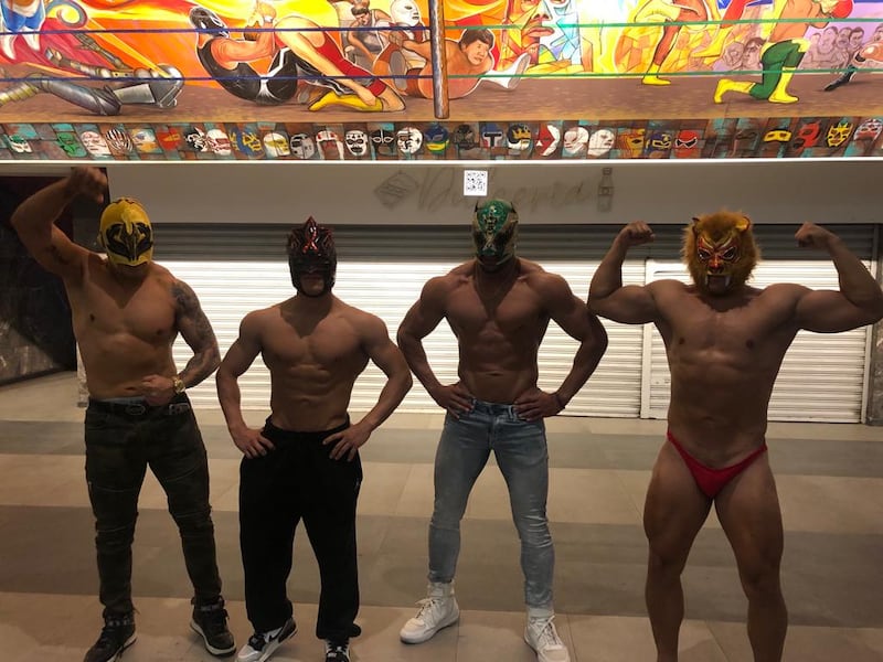 CMLL