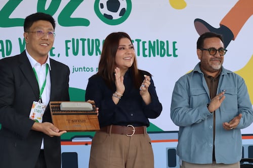 Tlajomulco y China impulsan las energías limpias e instalan “Estación de Energía Verde” en L4