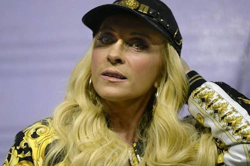 Yuri revela la enfermedad que puso en riesgo su vida