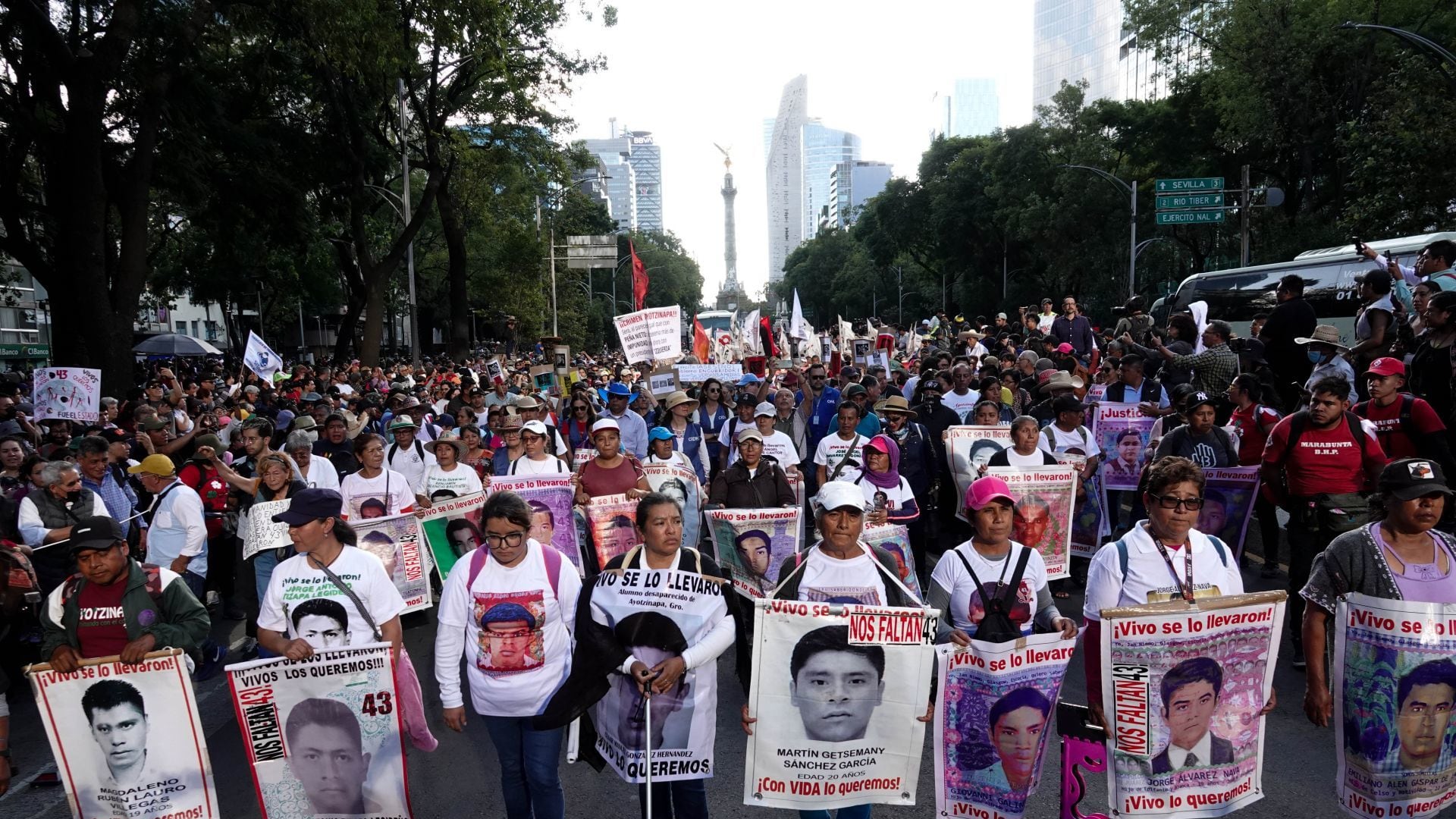 A 9 años de la desaparición de normalistas de Ayotzinapa, continúa reclamo de justicia