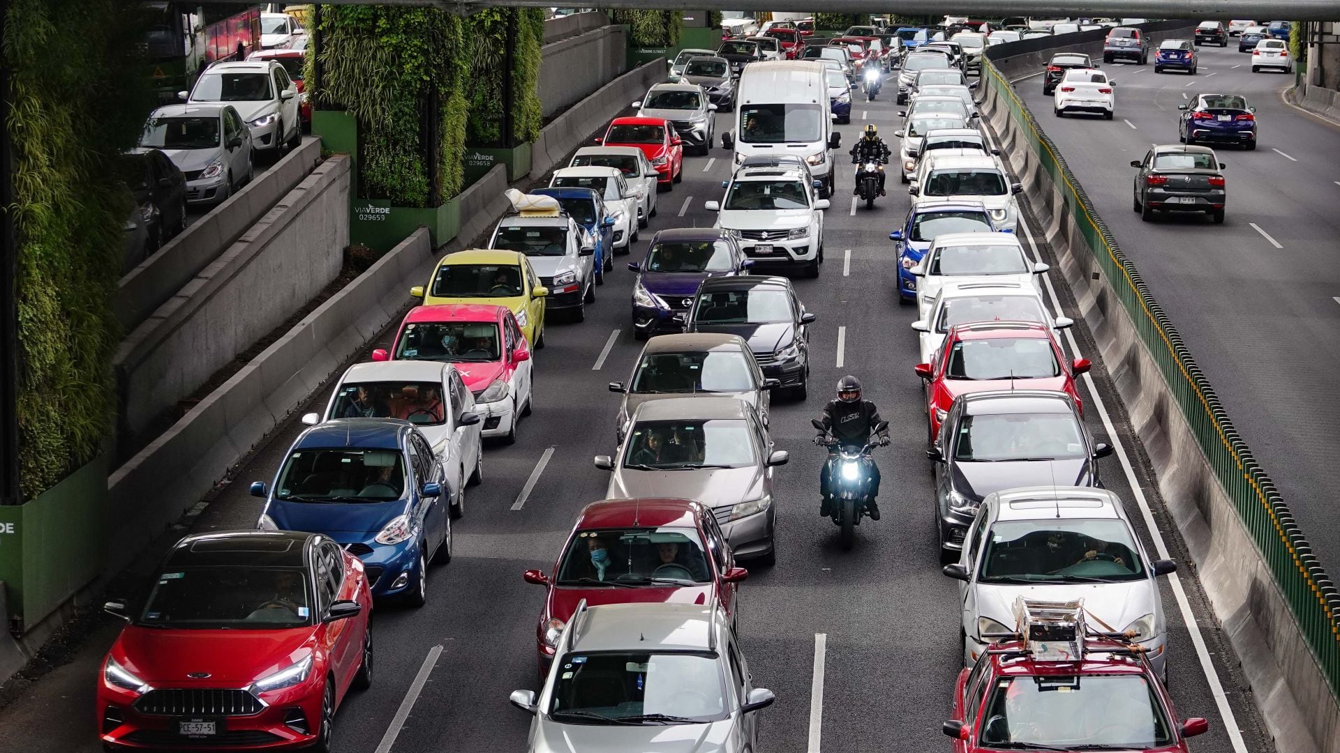 Hoy no Circula del miércoles 23 de julio 2025 en CDMX y Edomex