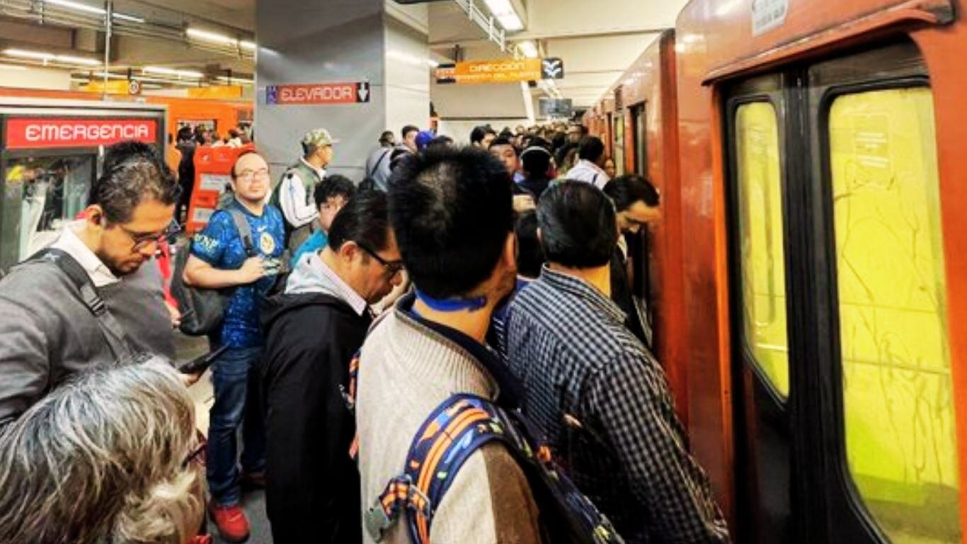 Metro de la CDMX viernes 23 de mayo