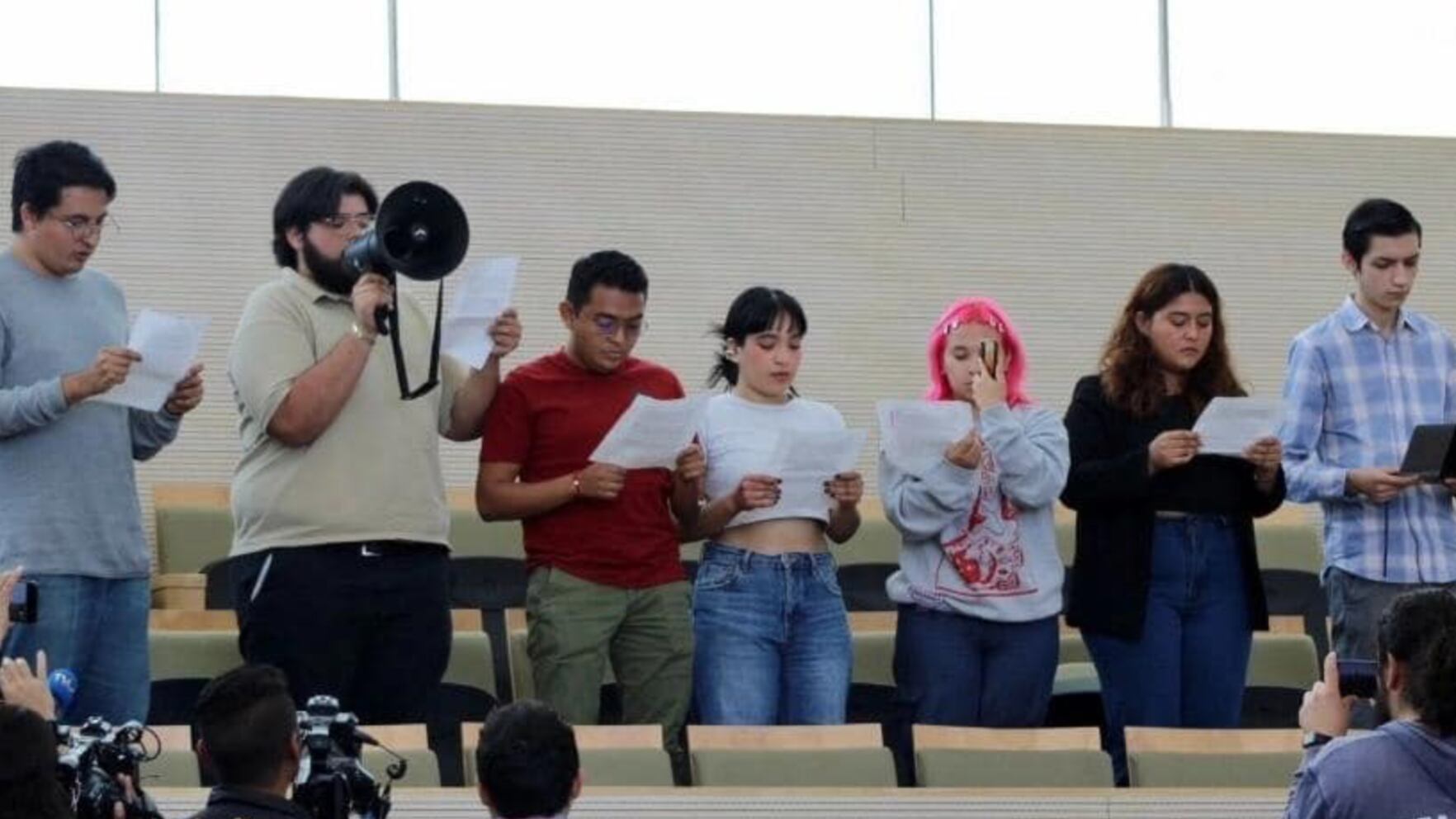 Piden se archive en la fiscalía la demanda.