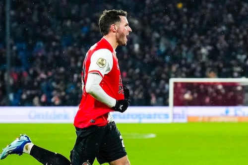 ¡Orgullo azteca! Santi Giménez conquista la Copa de Países Bajos con el Feyenoord