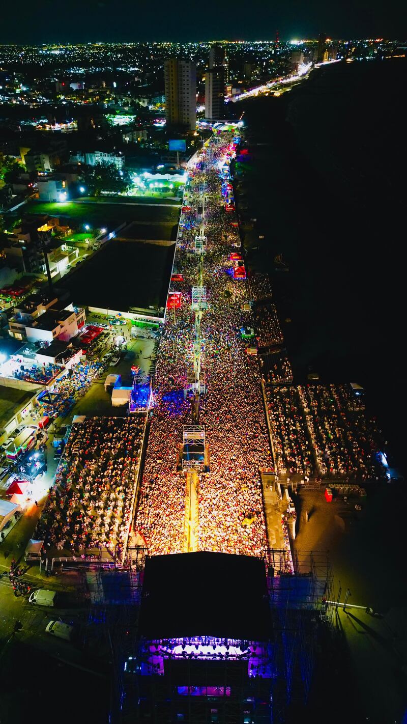 Salsa Fest 2024 rompe récord de asistencia durante arranque en Veracruz