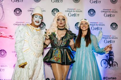 Cirque du Soleil regresó a México para presentar su nuevo espectáculo ‘Corteo’, es por ello que diversas personalidades asistieron para disfrutar del show, entre las que se encontraban Ferka, Jorge Losa, Erika Buenfil y Roger González.