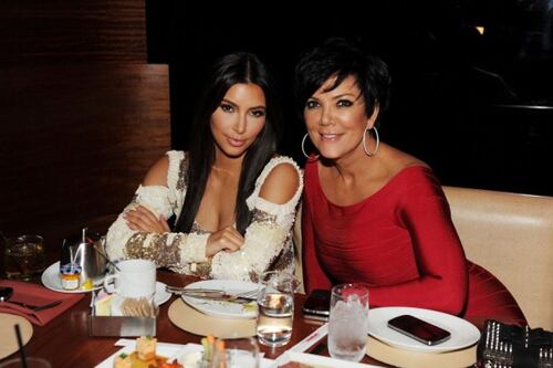 Kim Kardashian está de cumpleaños y su madre los celebra con estas inéditas imágenes de su niñez