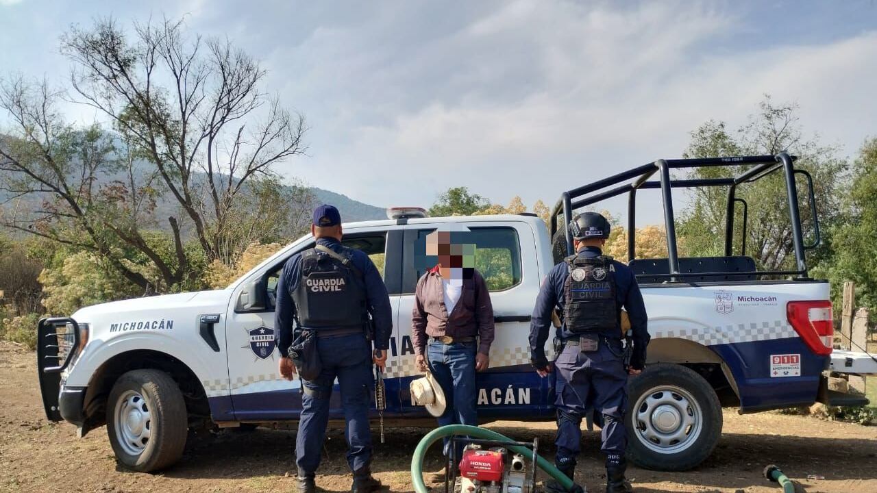 Detienen a agricultor por robar agua del Lago de Pátzcuaro