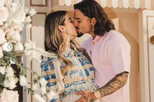 Oficialmente, ‘Papi Juancho’: se conoció la primera fotografía de Maluma con su pequeña hija, París