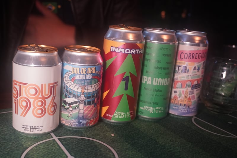 Doce cervezas artesanales llegan para vivir la fiesta futbolera junto a la televisión y tus amigos más queridos