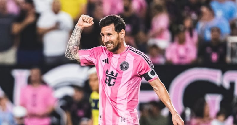 Lionel Messi maravilló al Monumental.