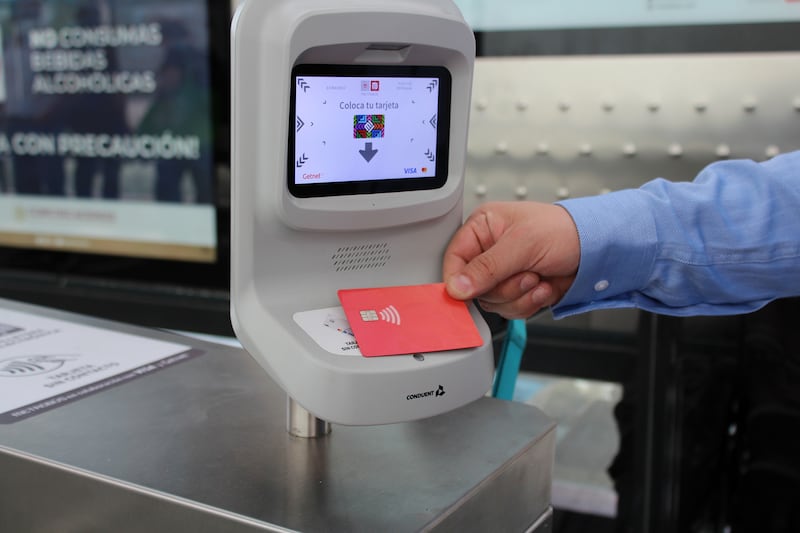 Metrobús aceptará pagos con tarjetas bancarias y sin contacto en todas sus líneas