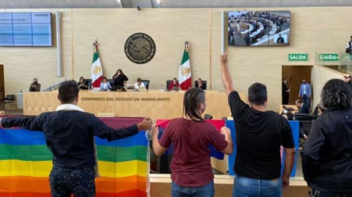 Rumbo al segundo trienio de Alejandra Ramírez crean la Unidad para las Personas de la Diversidad Sexual.