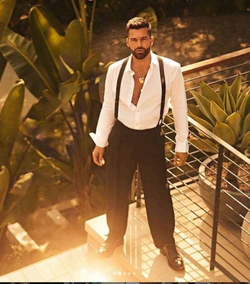 Ricky Martin dice que no le han dado más papeles actorales por ser gay
