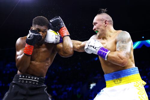 Oleksandr Usyk retiene la corona, tras vencer a Joshua